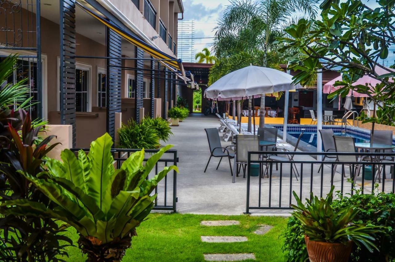 4 Palms Resort Bang Sare Exterior photo
